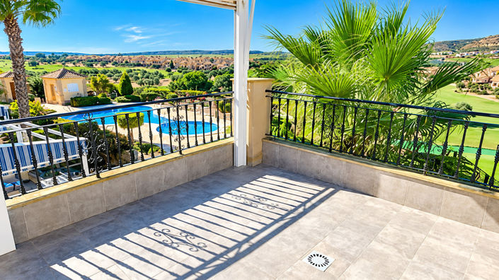 Image No.19-2 Bed Apartment for sale