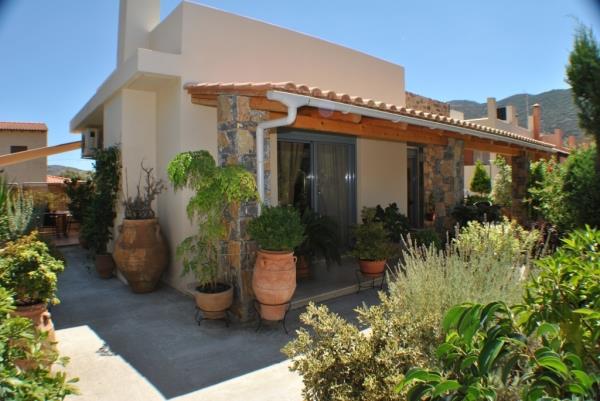 Image No.1-3 Bed House/Villa for sale