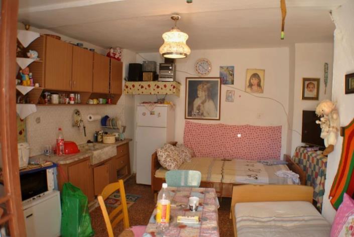 Image No.3-2 Bed House for sale