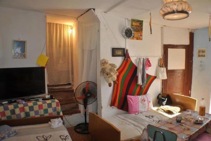 Image No.6-2 Bed House for sale