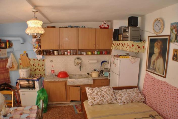 Image No.8-2 Bed House for sale