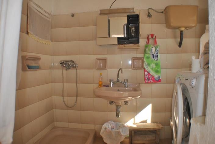 Image No.9-2 Bed House for sale