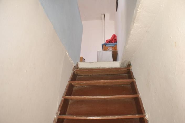 Image No.10-2 Bed House for sale