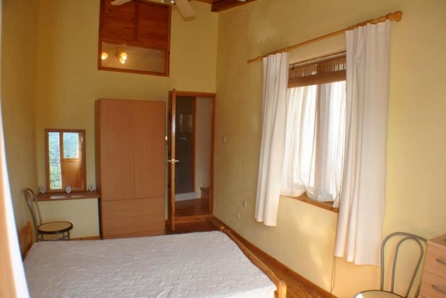 Image No.22-4 Bed House for sale