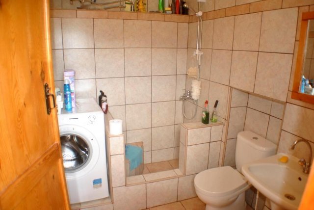 Image No.10-4 Bed House for sale