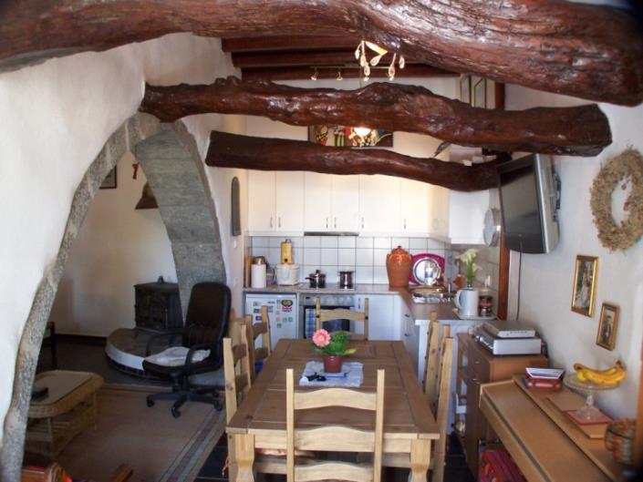 Image No.2-Chalet de 1 chambre à vendre à Neapoli