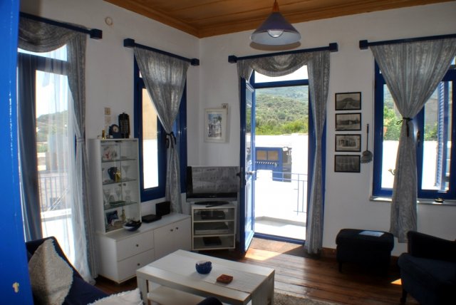 Image No.1-3 Bed House for sale