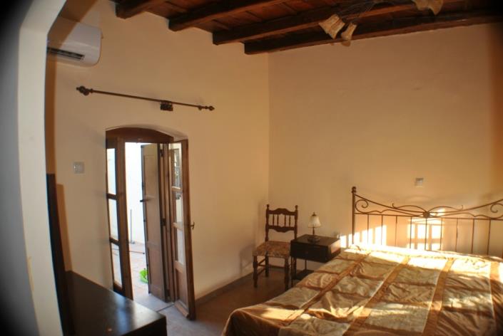 Image No.12-2 Bed House/Villa for sale