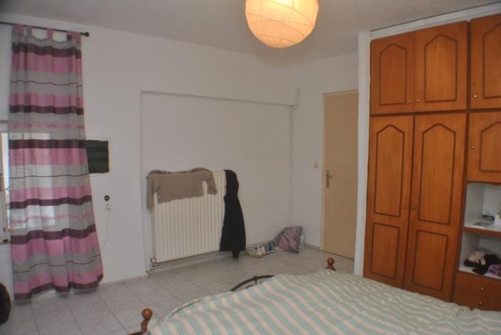 Image No.18-3 Bed House for sale