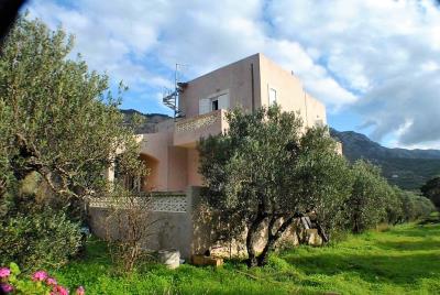 Maison / Villa de 4 chambres à vendre à Pacheia Ammos