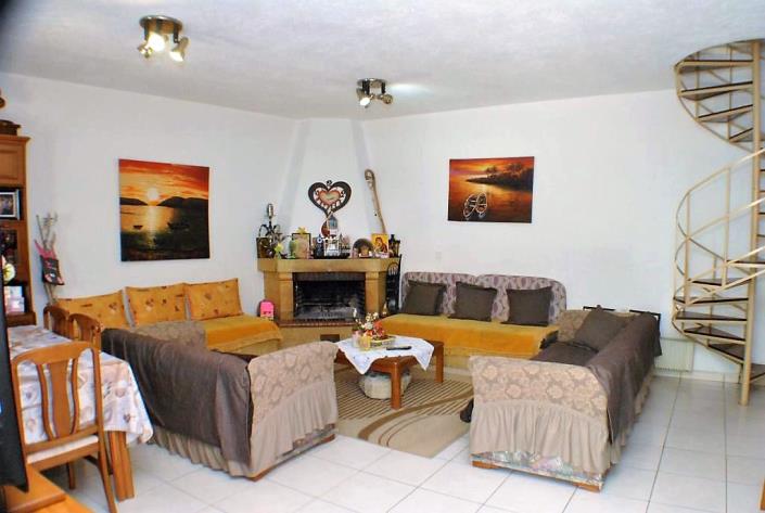 Image No.4-3 Bed Village House for sale