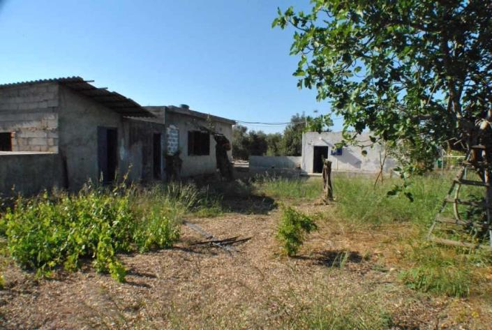 Image No.1-2 Bed Country House for sale