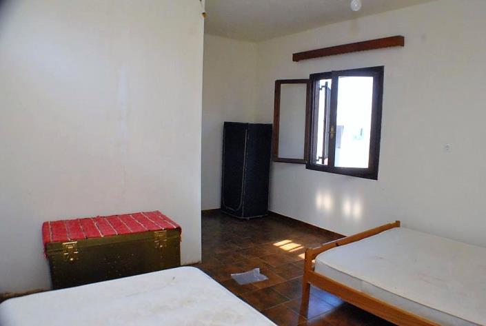 Image No.6-2 Bed Country House for sale