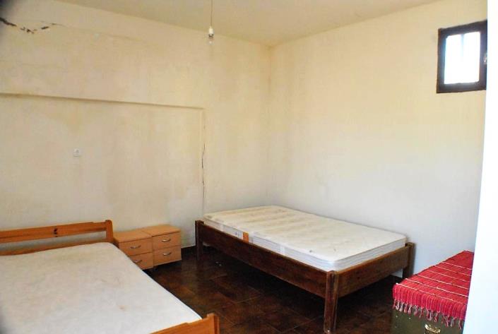 Image No.7-2 Bed Country House for sale