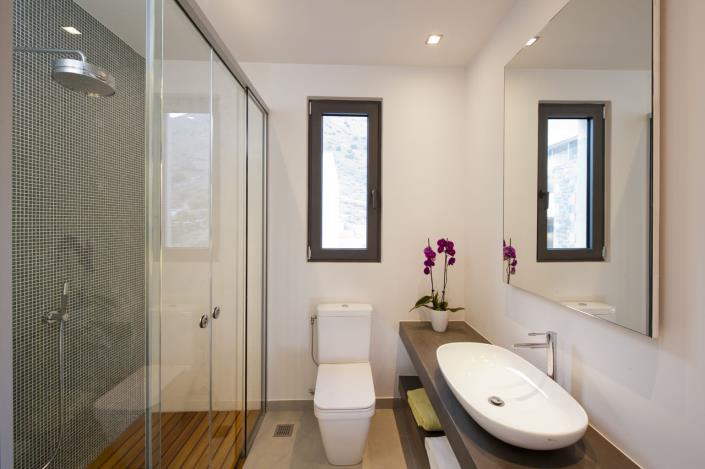 Image No.20-5 Bed Villa / Detached for sale