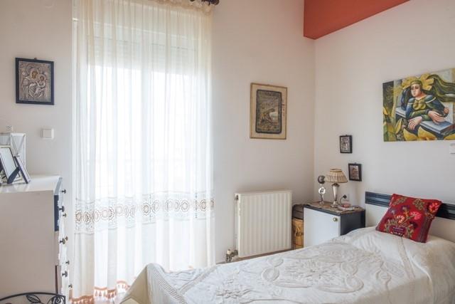 Image No.15-3 Bed Apartment for sale