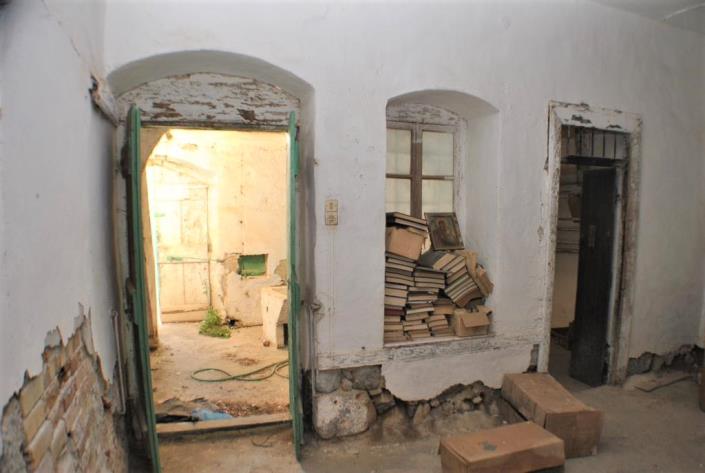 Image No.13-2 Bed House for sale