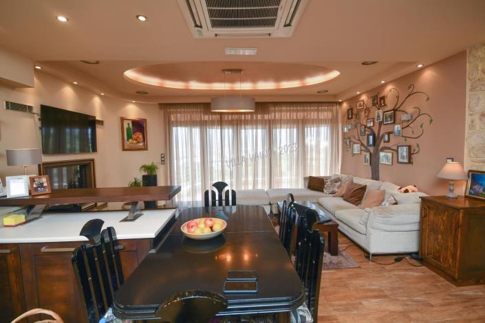 Image No.3-Villa / Détaché de 3 chambres à vendre à Ierapetra