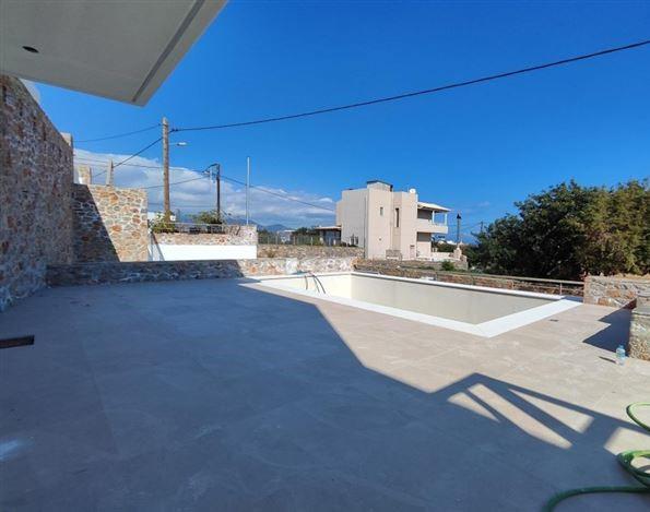 Image No.19-3 Bed Maisonette for sale