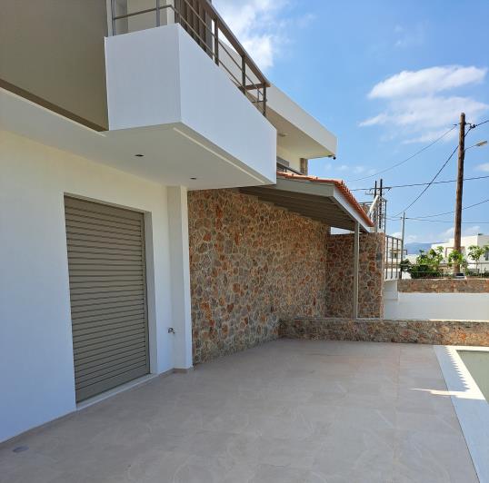 Image No.22-3 Bed Maisonette for sale