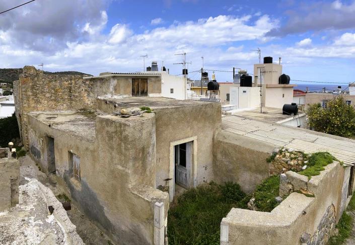 Image No.2-Maison / Villa à vendre à Milatos