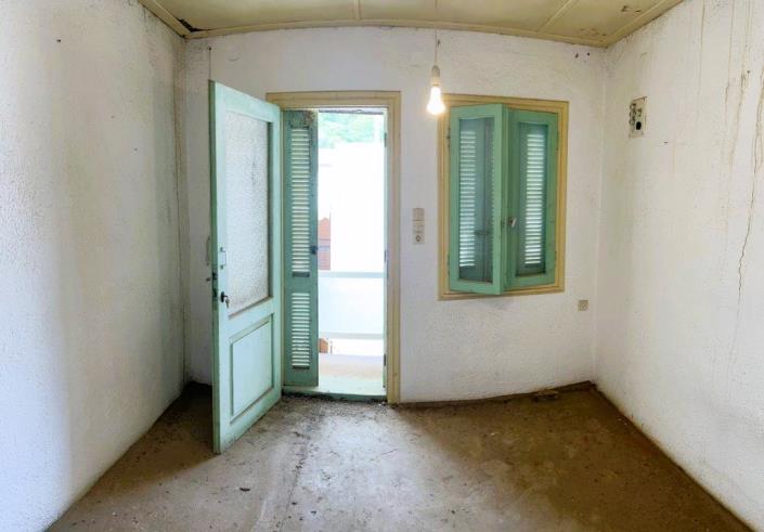 Image No.5-House for sale