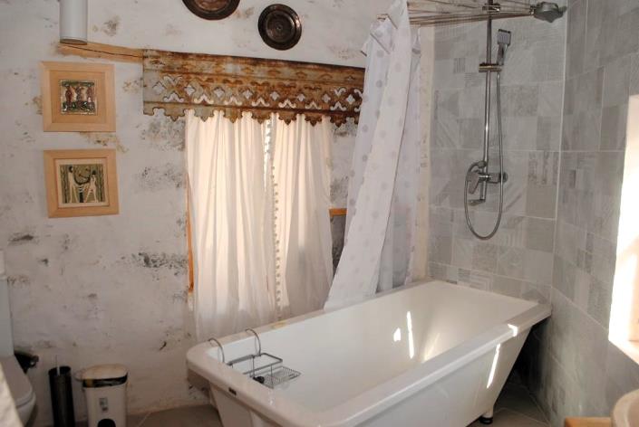 Image No.1-3 Bed House/Villa for sale