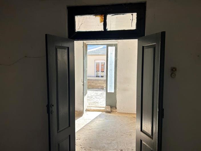 Image No.3-Maison / Villa de 2 chambres à vendre à Neapoli