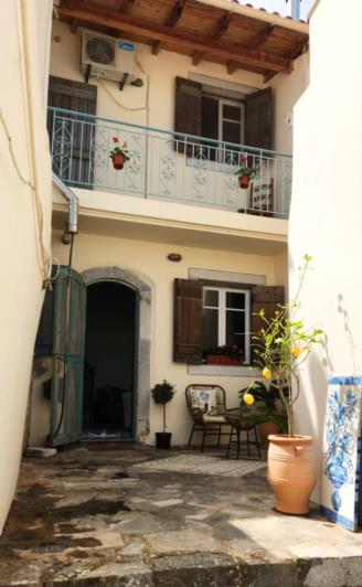Image No.2-2 Bed House/Villa for sale