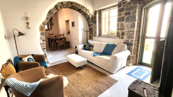 Image No.1-2 Bed House/Villa for sale