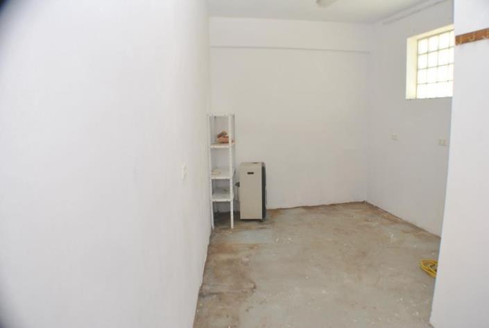 Image No.35-2 Bed House/Villa for sale