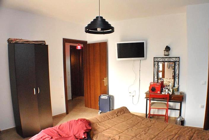 Image No.11-2 Bed House/Villa for sale