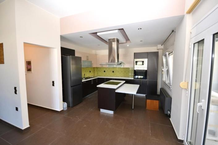 Image No.3-3 Bed Apartment for sale