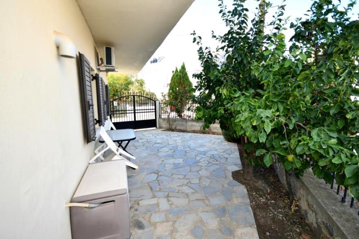 Image No.2-2 Bed House/Villa for sale