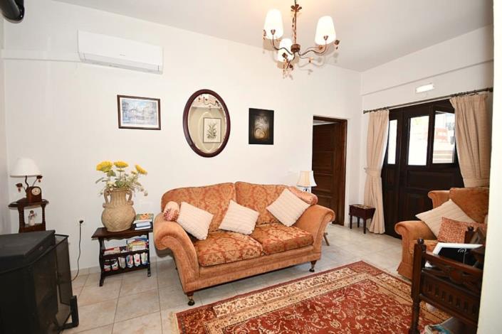 Image No.4-2 Bed House/Villa for sale