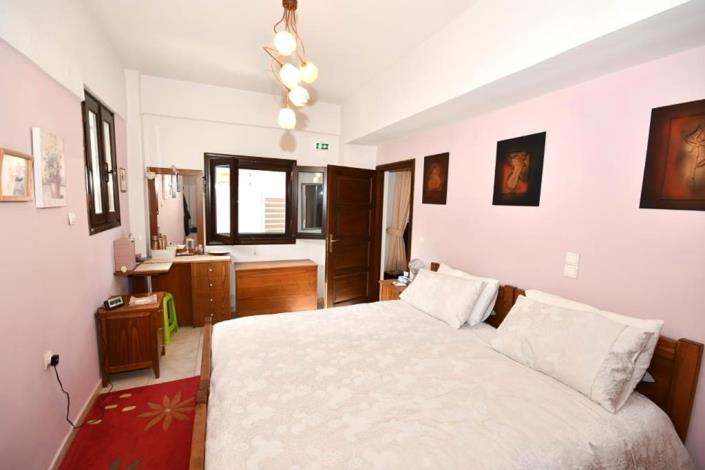 Image No.12-2 Bed House/Villa for sale