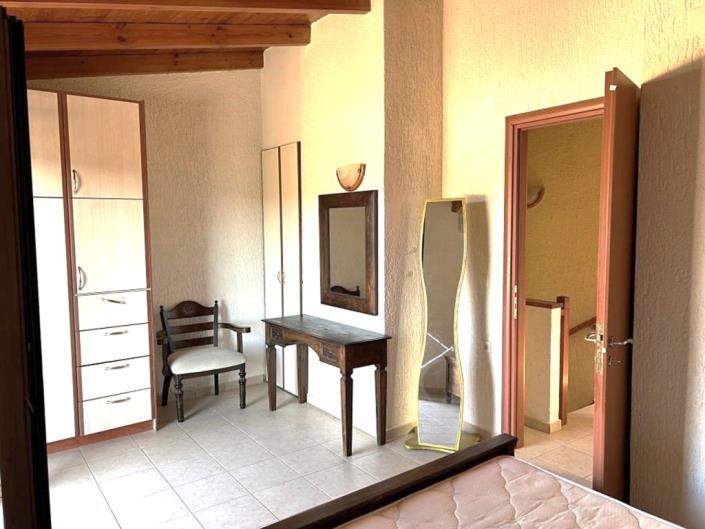 Image No.10-2 Bed House/Villa for sale