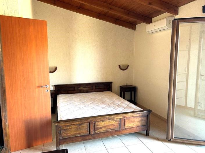 Image No.12-2 Bed House/Villa for sale