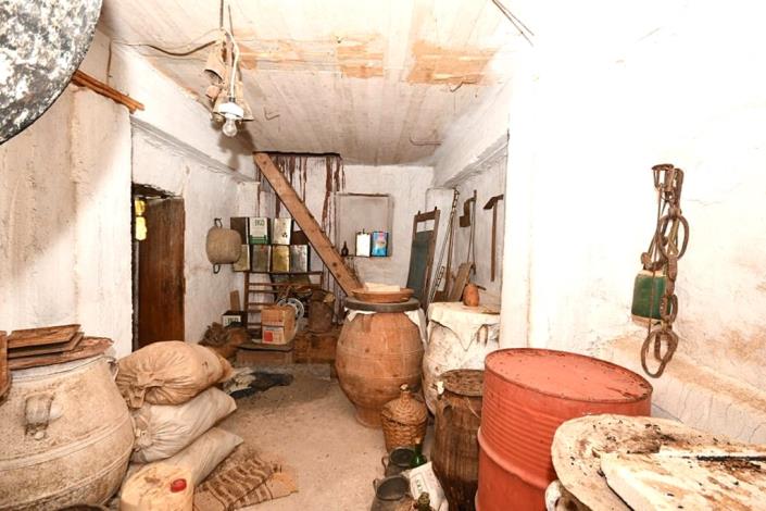 Image No.10-2 Bed House/Villa for sale