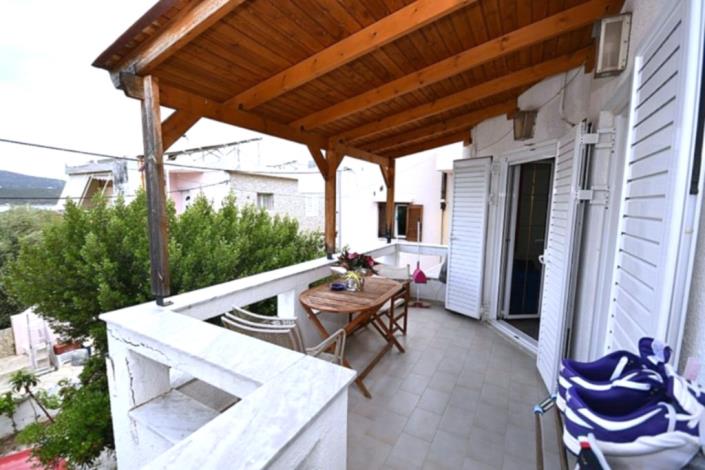 Image No.13-1 Bed Apartment for sale