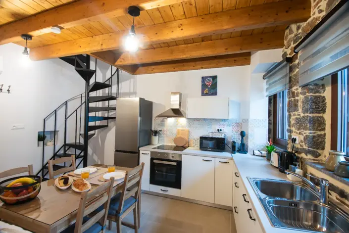 Image No.4-2 Bed House/Villa for sale