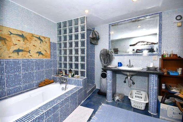 Image No.5-2 Bed House/Villa for sale