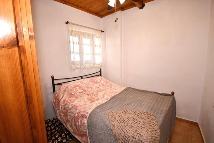 Image No.9-2 Bed House/Villa for sale