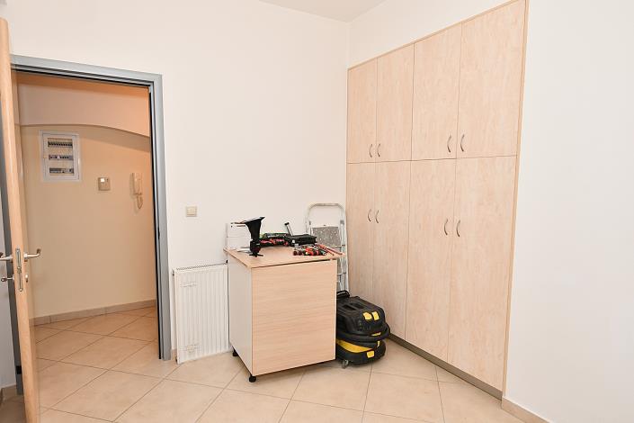 Image No.11-3 Bed Apartment for sale