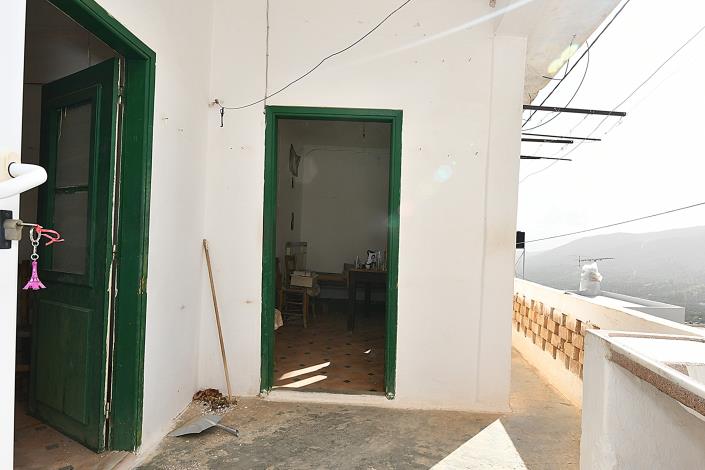 Image No.12-2 Bed House/Villa for sale