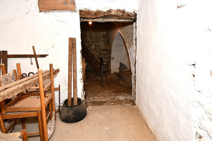 Image No.9-2 Bed House/Villa for sale