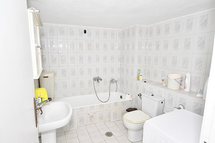 Image No.11-2 Bed House/Villa for sale