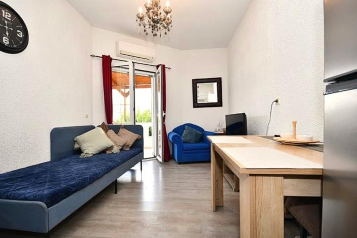 Image No.4-Appartement de 1 chambre à vendre à Istro