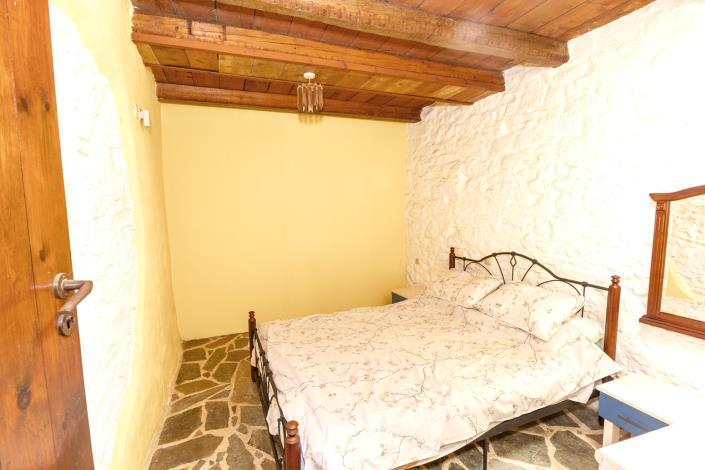 Image No.9-2 Bed House/Villa for sale