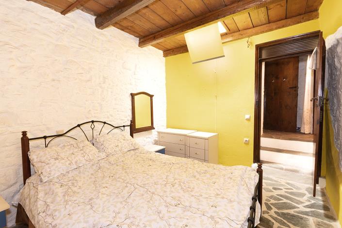 Image No.10-2 Bed House/Villa for sale